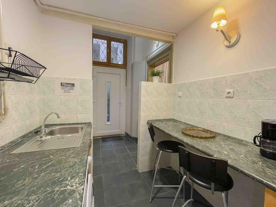 B15 Downtown Cosy Apartment Budapest Exterior photo